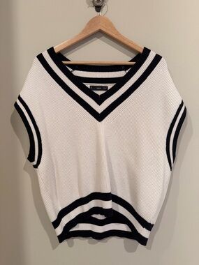 Mango White Sleeveless V-Neck Sweater Vest with Black Trim